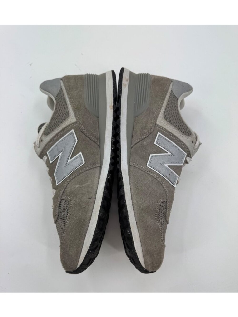 New Balance 574 Mens Running Shoes Size 12 Gray Suede & Mesh Lace-Up Sneakers - Picture 4 of 11